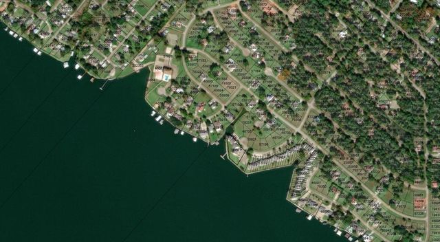 245 Deep Woods Lane, Livingston, TX 77351