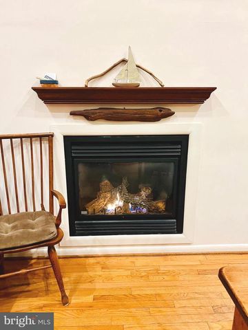 10963 BEACH DR, Lusby, MD 20657