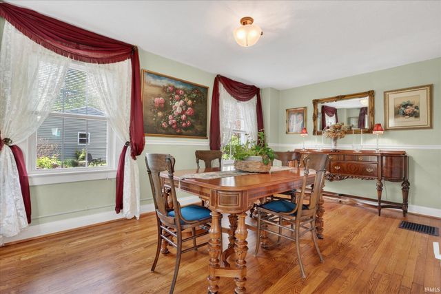 2617 Erskine Boulevard, South Bend, IN 46614