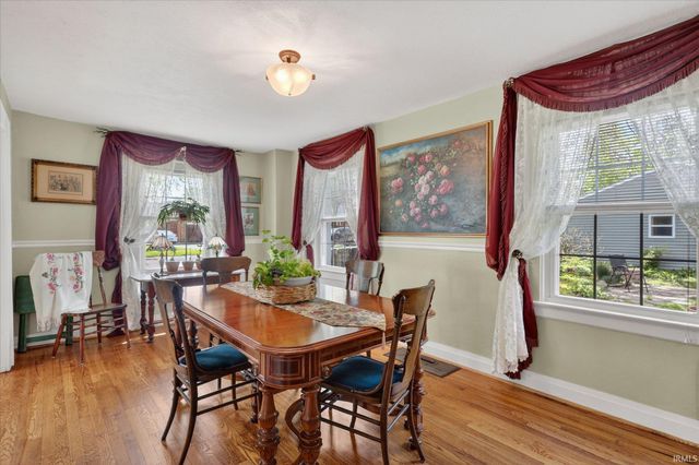 2617 Erskine Boulevard, South Bend, IN 46614