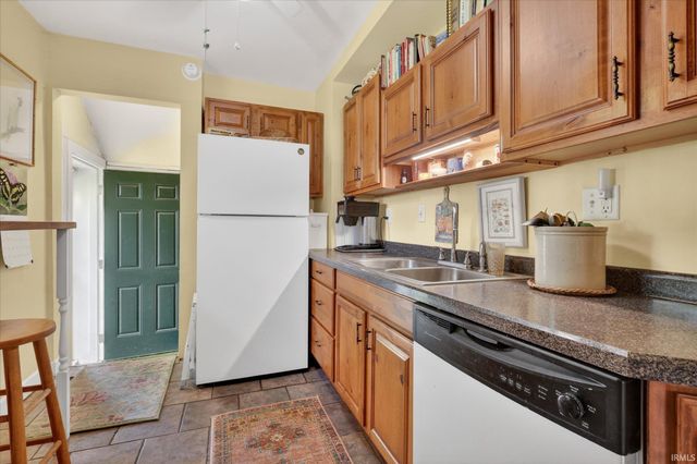 2617 Erskine Boulevard, South Bend, IN 46614
