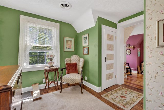 2617 Erskine Boulevard, South Bend, IN 46614