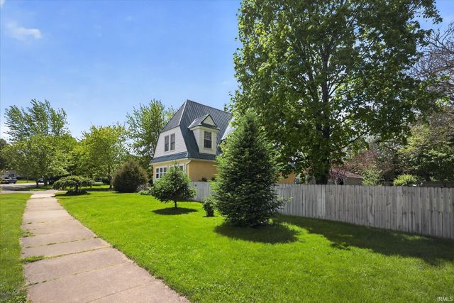 2617 Erskine Boulevard, South Bend, IN 46614