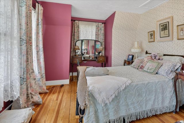 2617 Erskine Boulevard, South Bend, IN 46614