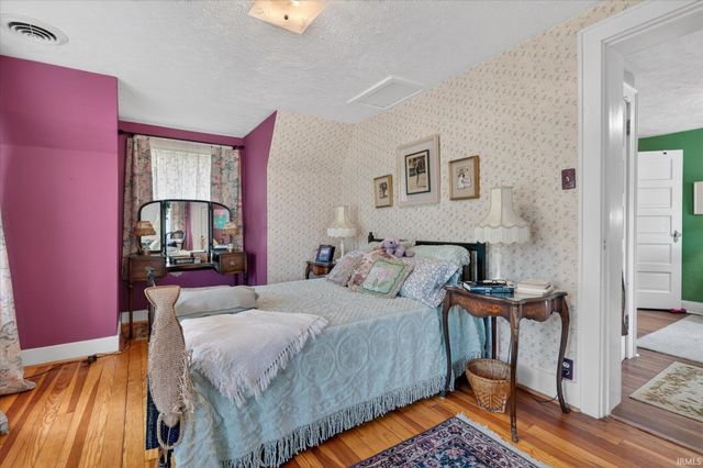 2617 Erskine Boulevard, South Bend, IN 46614