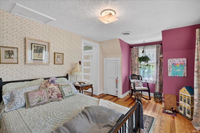 2617 Erskine Boulevard, South Bend, IN 46614
