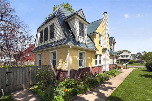2617 Erskine Boulevard, South Bend, IN 46614