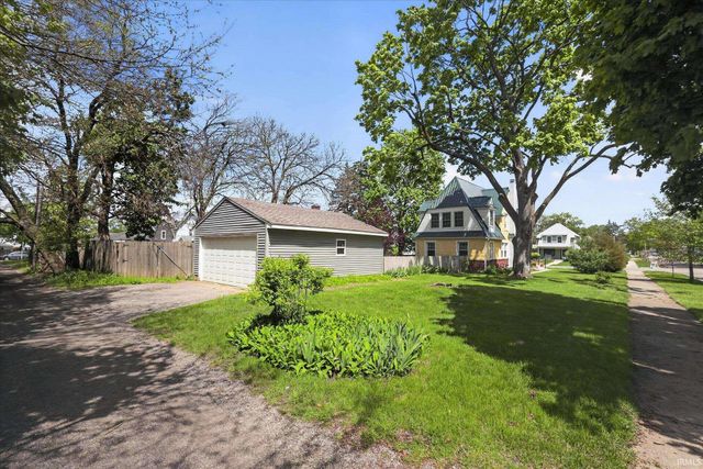 2617 Erskine Boulevard, South Bend, IN 46614