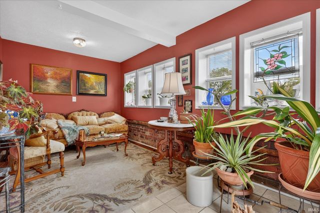 2617 Erskine Boulevard, South Bend, IN 46614