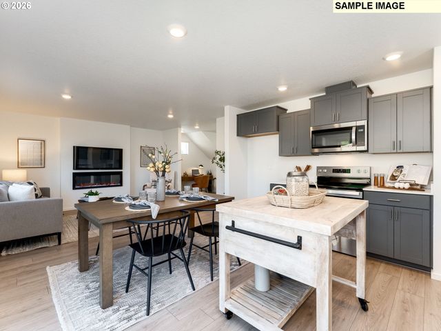 6311 Ne 51ST Loop, Vancouver, WA 98661
