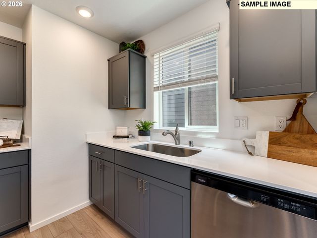 6311 Ne 51ST Loop, Vancouver, WA 98661