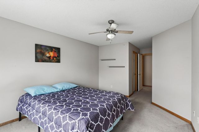 13810 54th Avenue N, Plymouth, MN 55446