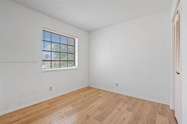 2607 NW 47th Ln 3304, Lauderdale Lakes, FL 33313