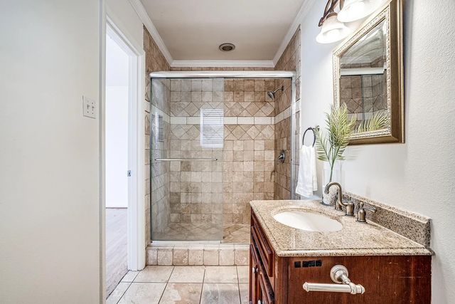 5730 Forest Lane, Dallas, TX 75230