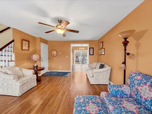 2576 Harding Avenue, Bronx, NY 10465