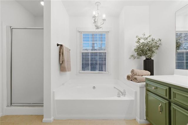 618 Wedgewood Drive, Woodstock, GA 30189