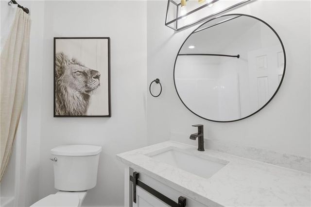 618 Wedgewood Drive, Woodstock, GA 30189