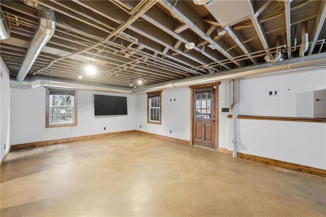 618 Wedgewood Drive, Woodstock, GA 30189