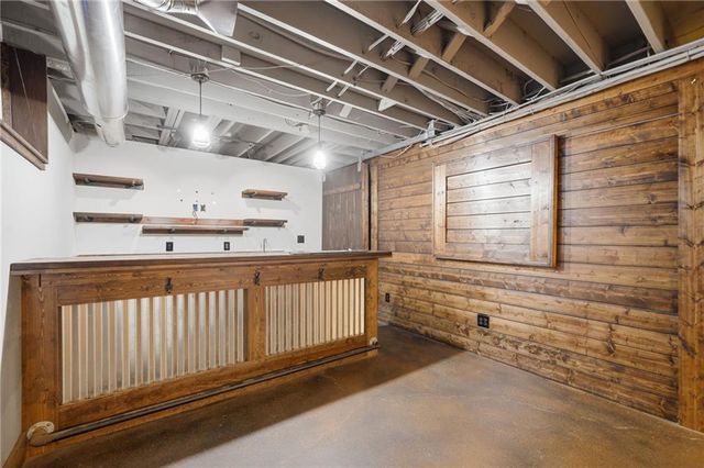 618 Wedgewood Drive, Woodstock, GA 30189