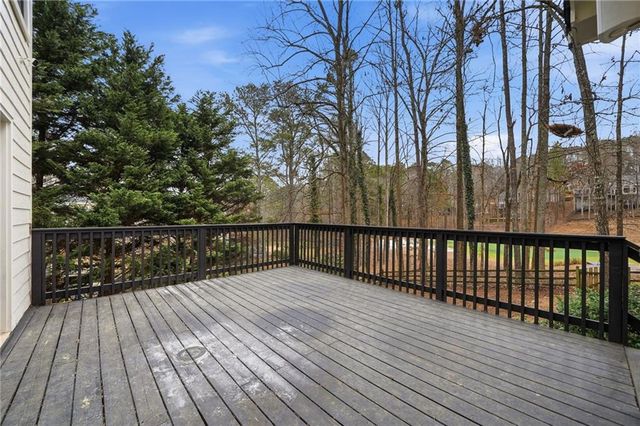 618 Wedgewood Drive, Woodstock, GA 30189