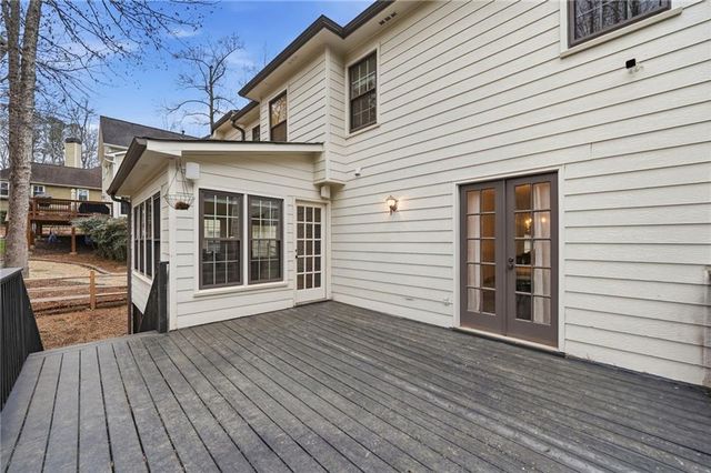 618 Wedgewood Drive, Woodstock, GA 30189