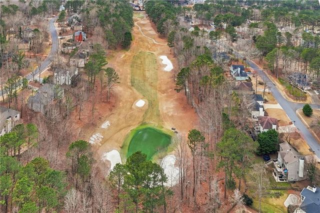 618 Wedgewood Drive, Woodstock, GA 30189