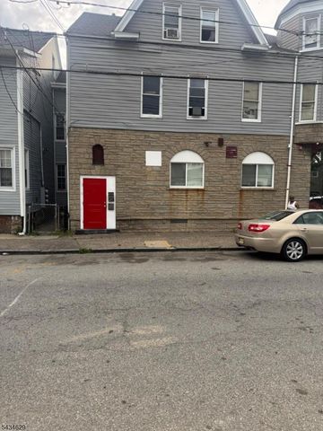 84 Jefferson St 5, Paterson City, NJ 07522