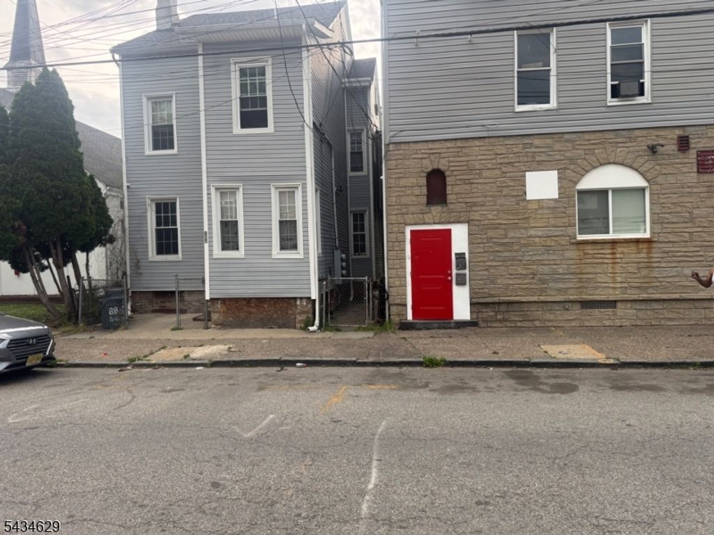 84 Jefferson St 5, Paterson City, NJ 07522
