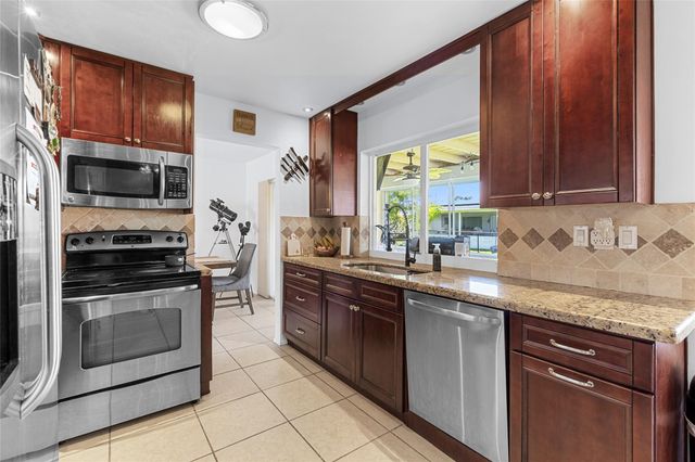 5607 NW 49th Avenue, Tamarac, FL 33319