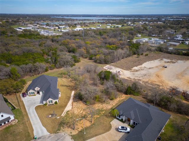 4012 Legend Trail, Granbury, TX 76049