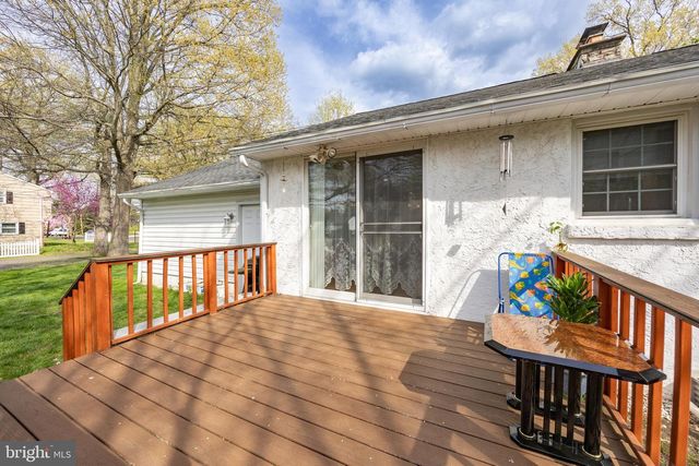 604 N LINE ST, Lansdale, PA 19446