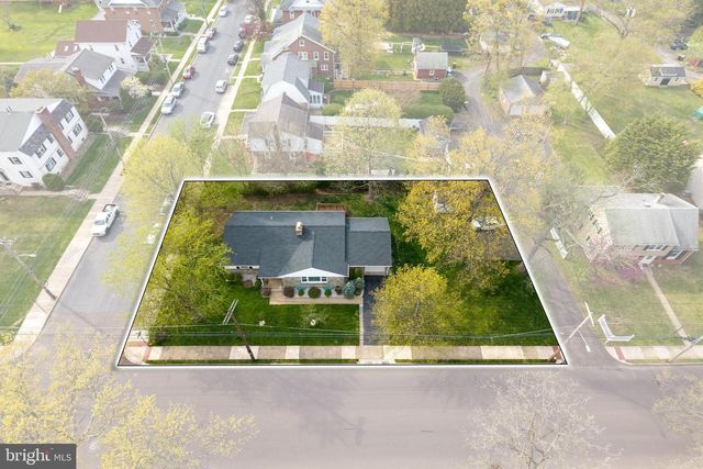 604 N LINE ST, Lansdale, PA 19446