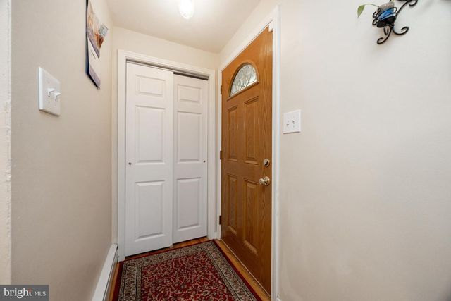 604 N LINE ST, Lansdale, PA 19446