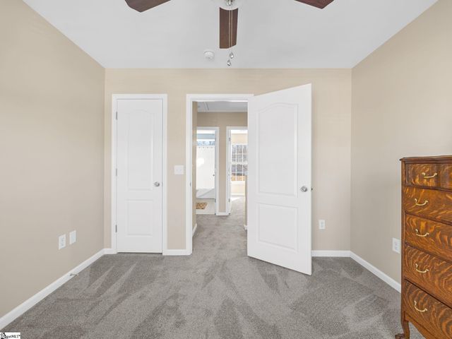 355 Capstone Lane, Spartanburg, SC 29301