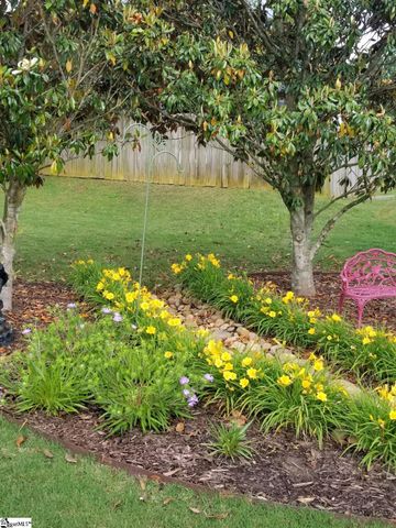 355 Capstone Lane, Spartanburg, SC 29301