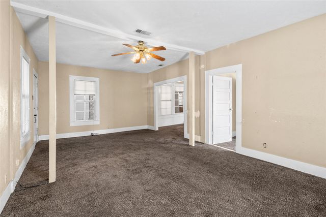 5611 Alton Avenue, Dallas, TX 75214