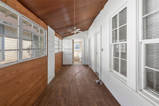 5611 Alton Avenue, Dallas, TX 75214