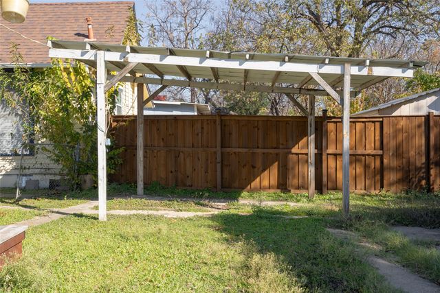 5611 Alton Avenue, Dallas, TX 75214