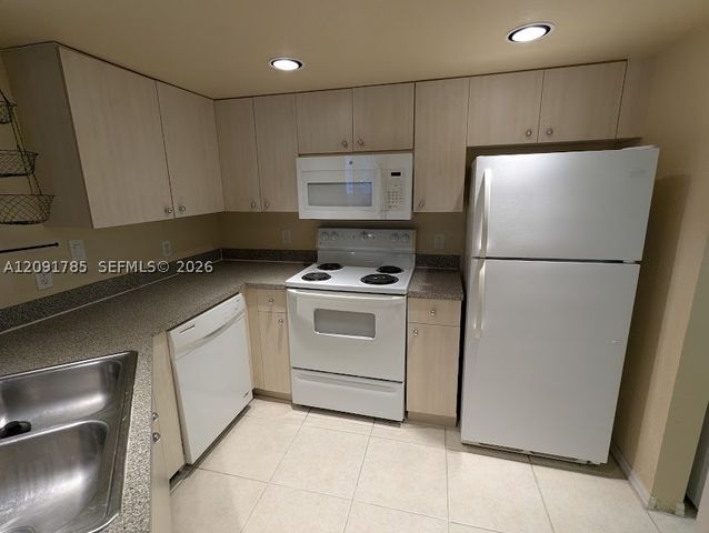 1801 N Flagler Dr 708, West Palm Beach, FL 33407