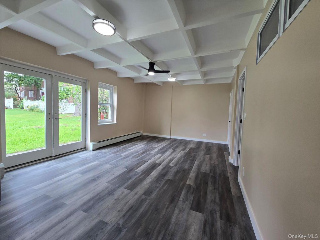 144-15 Charter 3GC, Briarwood, NY 11435 — photo 2