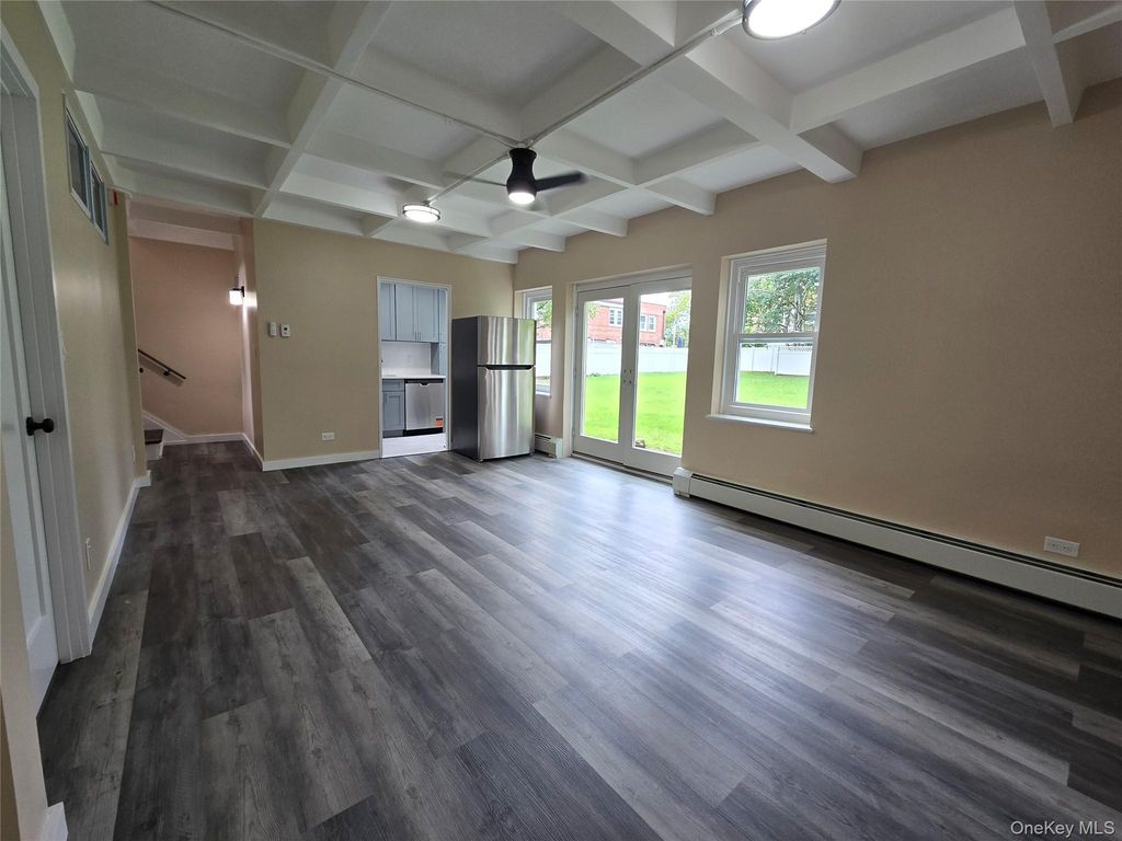 144-15 Charter 3GC, Briarwood, NY 11435 — photo 3