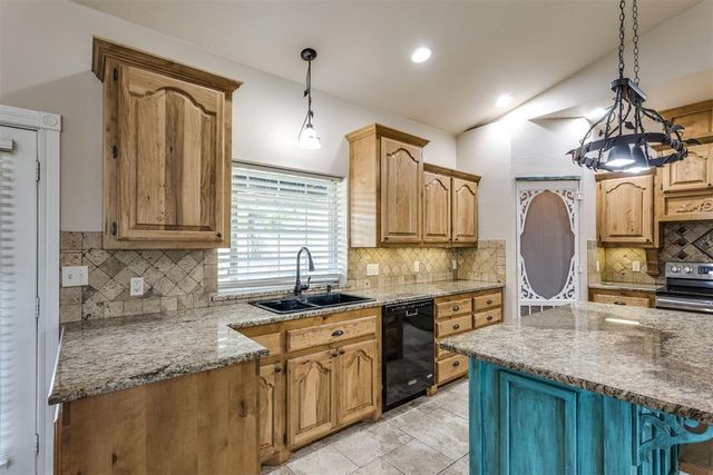 36003 45th Street, Shawnee, OK 74804