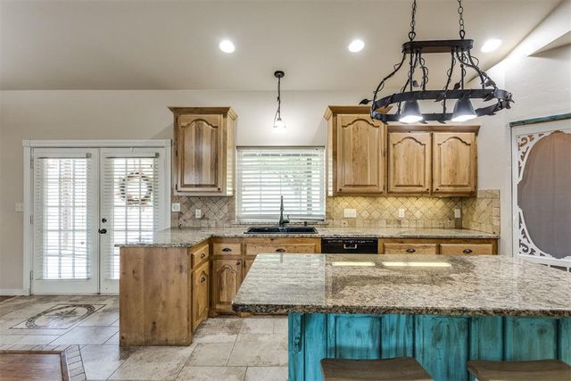 36003 45th Street, Shawnee, OK 74804