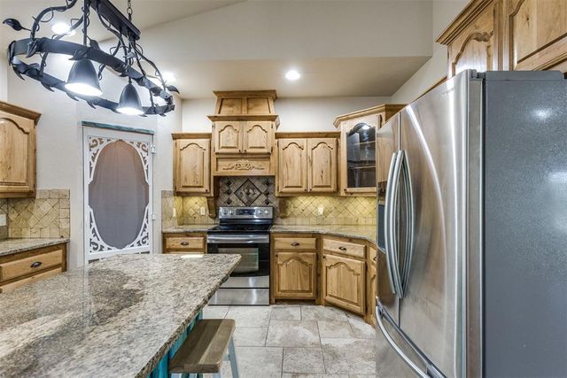 36003 45th Street, Shawnee, OK 74804