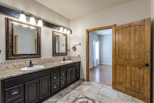 36003 45th Street, Shawnee, OK 74804