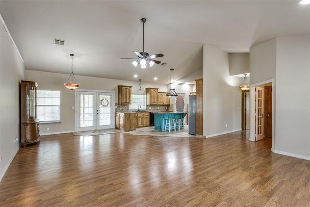 36003 45th Street, Shawnee, OK 74804