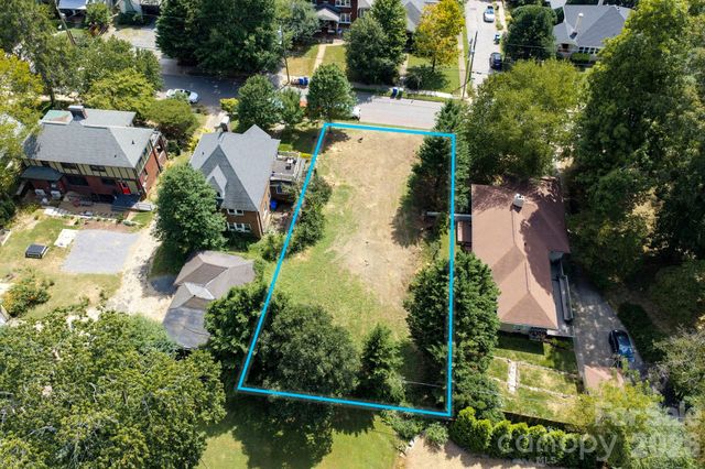 99999 Maney Avenue A, Asheville, NC 28804