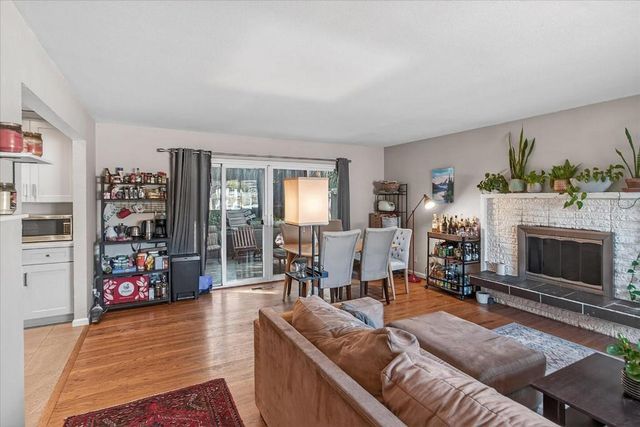 910912 Academy Avenue, Belmont, CA 94002