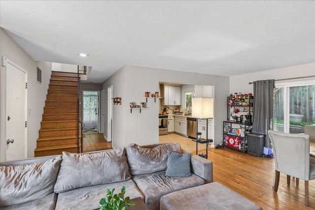 910912 Academy Avenue, Belmont, CA 94002