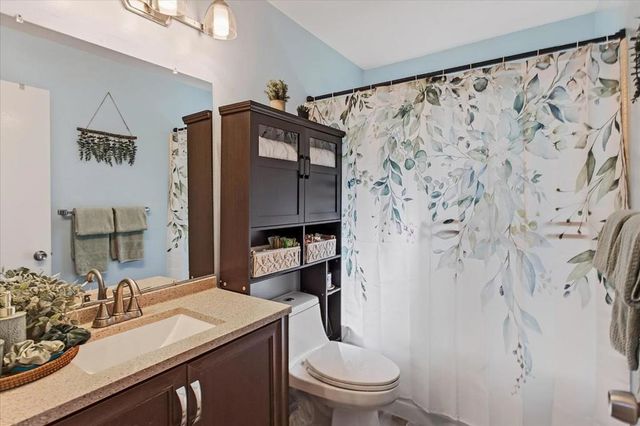 910912 Academy Avenue, Belmont, CA 94002